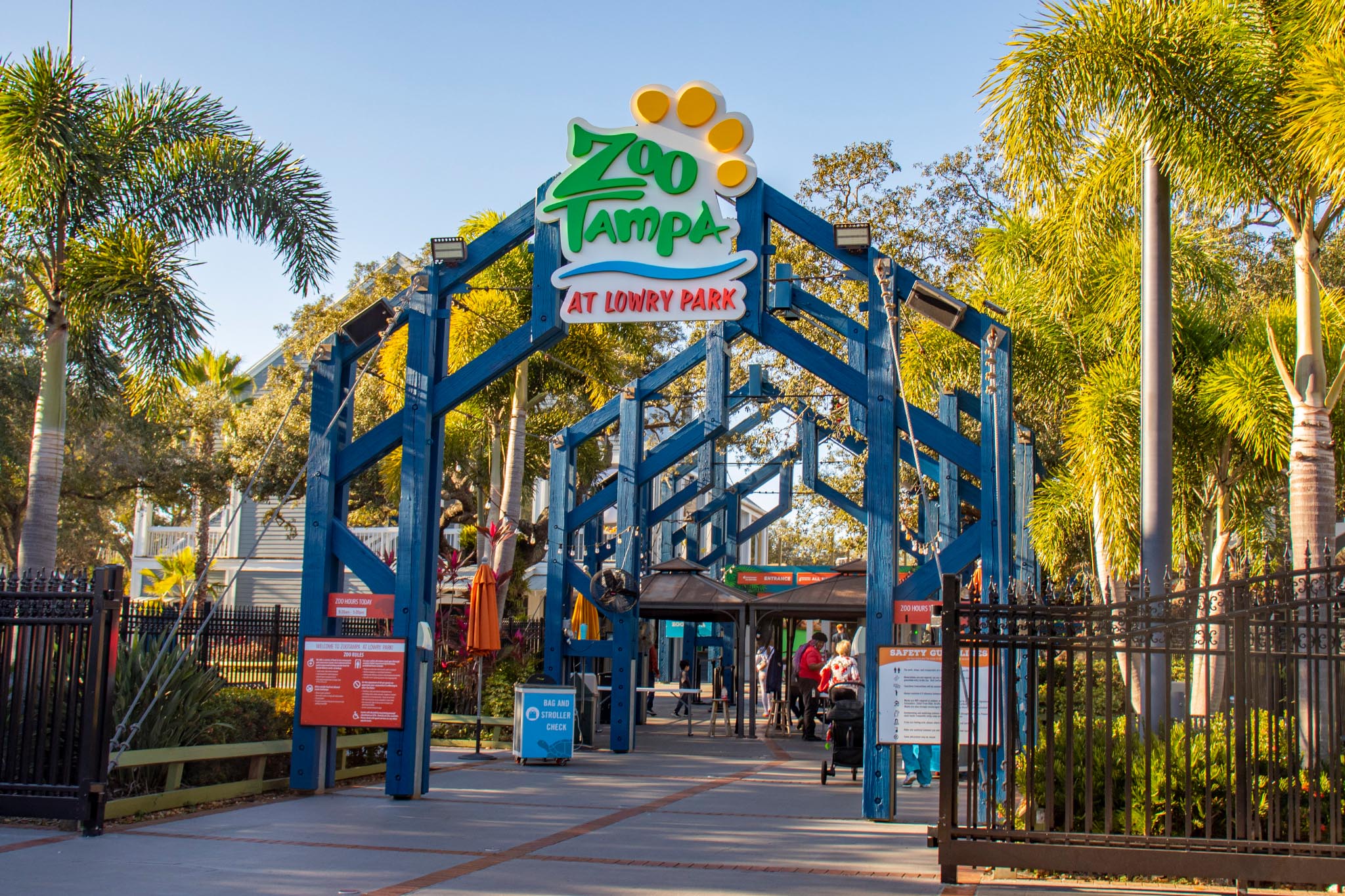 zoo entrance